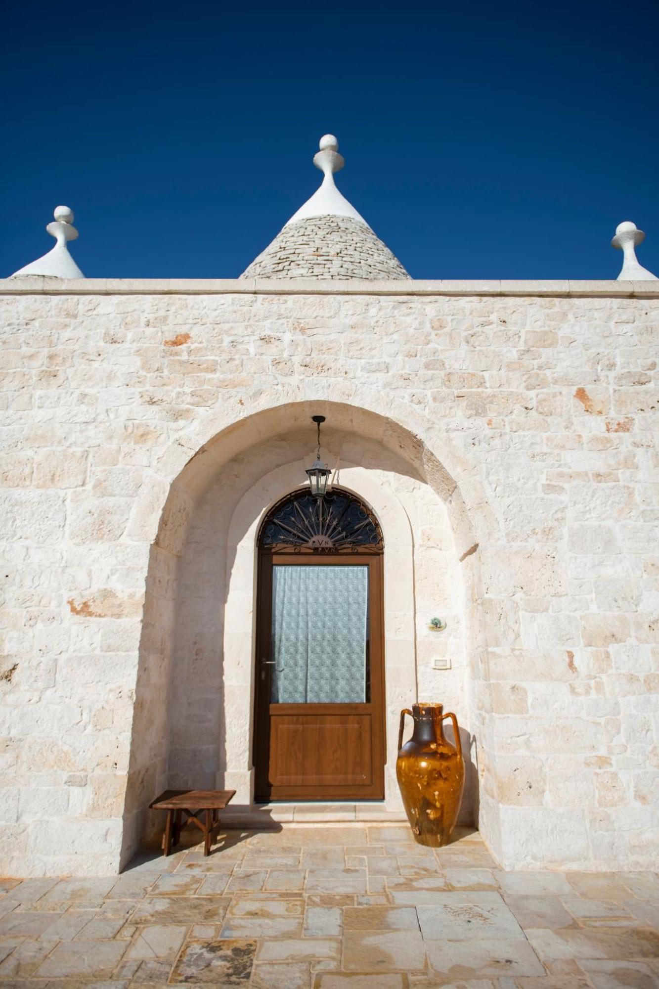 אלברובלו Trulli Magravi - Apparthotel מראה חיצוני תמונה
